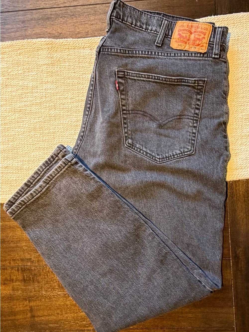 Levi's Men's Dark Gray Slim Straight Jeans